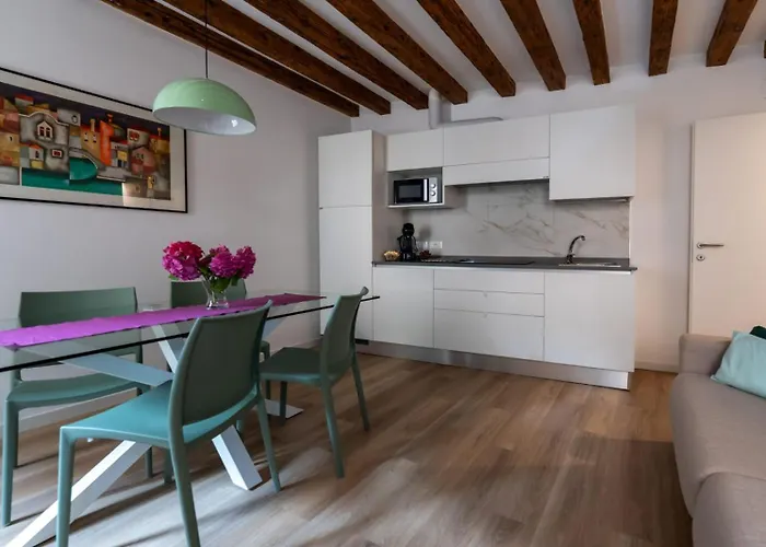 Casa Tiziano2 아파트 *