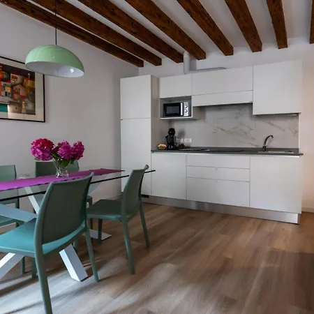 Casa Tiziano2 Apartmán *